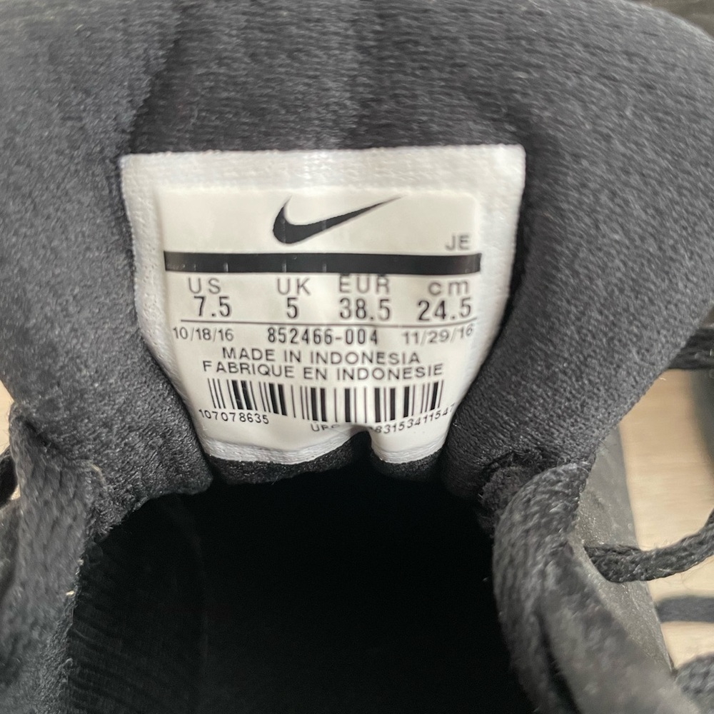Nike Downshifter 7 Black Running Shoes Women’s Size 7.5 Sneakers - Picture 6 of 7